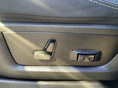 2022 RAM 2500 Big Horn Crew Cab 4x4 6'4' Box