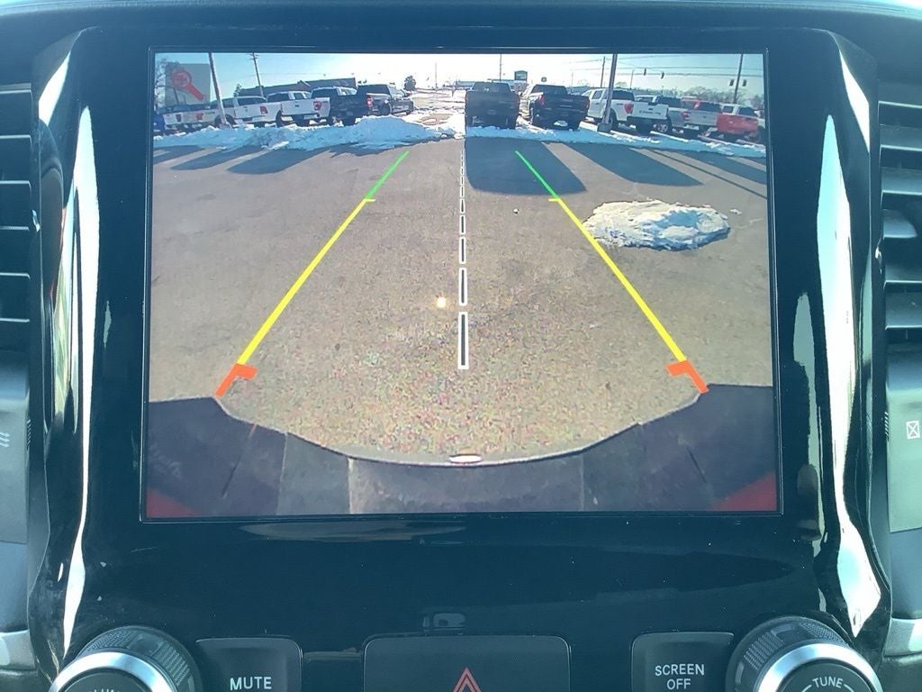 2022 RAM 2500 Big Horn Crew Cab 4x4 6'4' Box