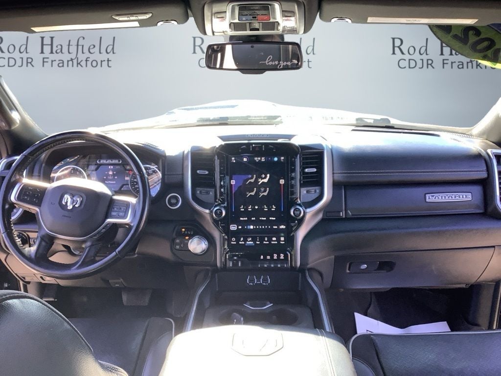 2022 RAM 2500 Laramie Crew Cab 4x4 6'4' Box