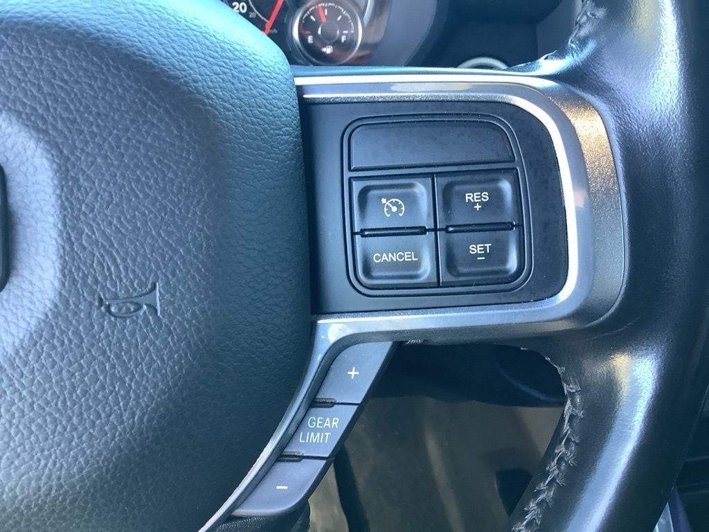 2022 RAM 2500 Laramie Crew Cab 4x4 6'4' Box