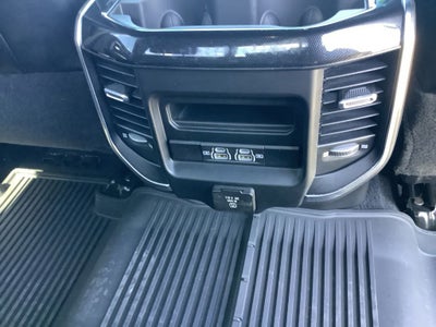 2023 RAM 2500 Laramie Crew Cab 4x4 6'4' Box