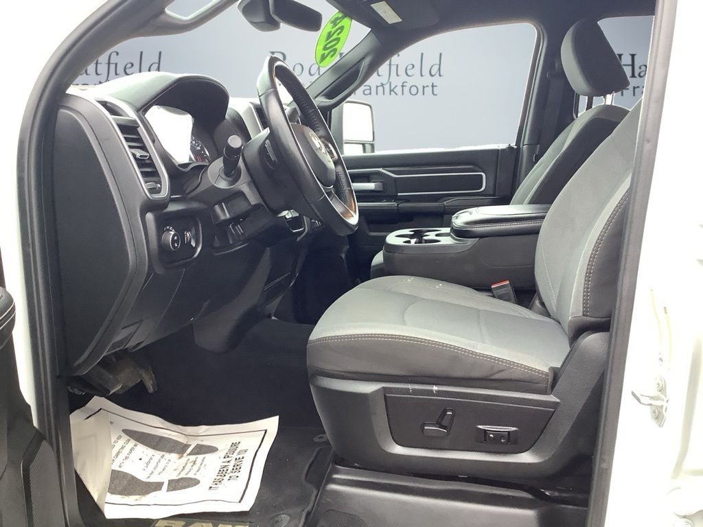2024 RAM 2500 Big Horn Crew Cab 4x4 8' Box