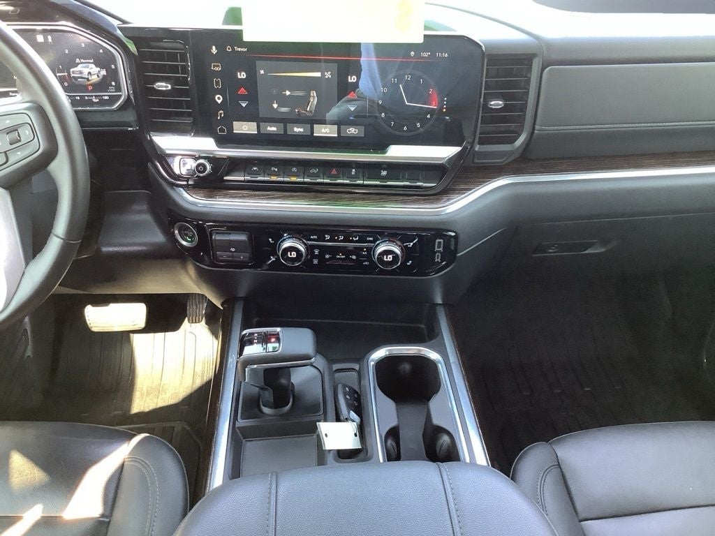 2023 GMC Sierra 1500 4WD Crew Cab Short Box Elevation with 3SB