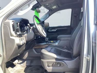 2023 GMC Sierra 1500 4WD Crew Cab Short Box Elevation with 3SB
