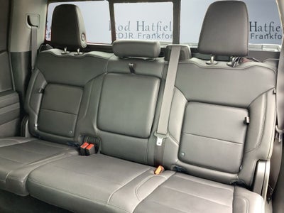2024 GMC Sierra 1500 4WD Crew Cab Short Box SLT