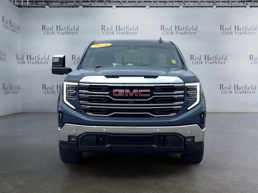 2024 GMC Sierra 1500 4WD Crew Cab Short Box SLT