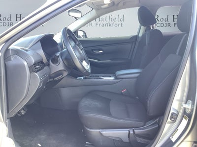 2022 Nissan Sentra SV Xtronic CVT