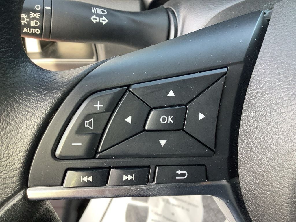 2024 Nissan Versa 1.6 SV