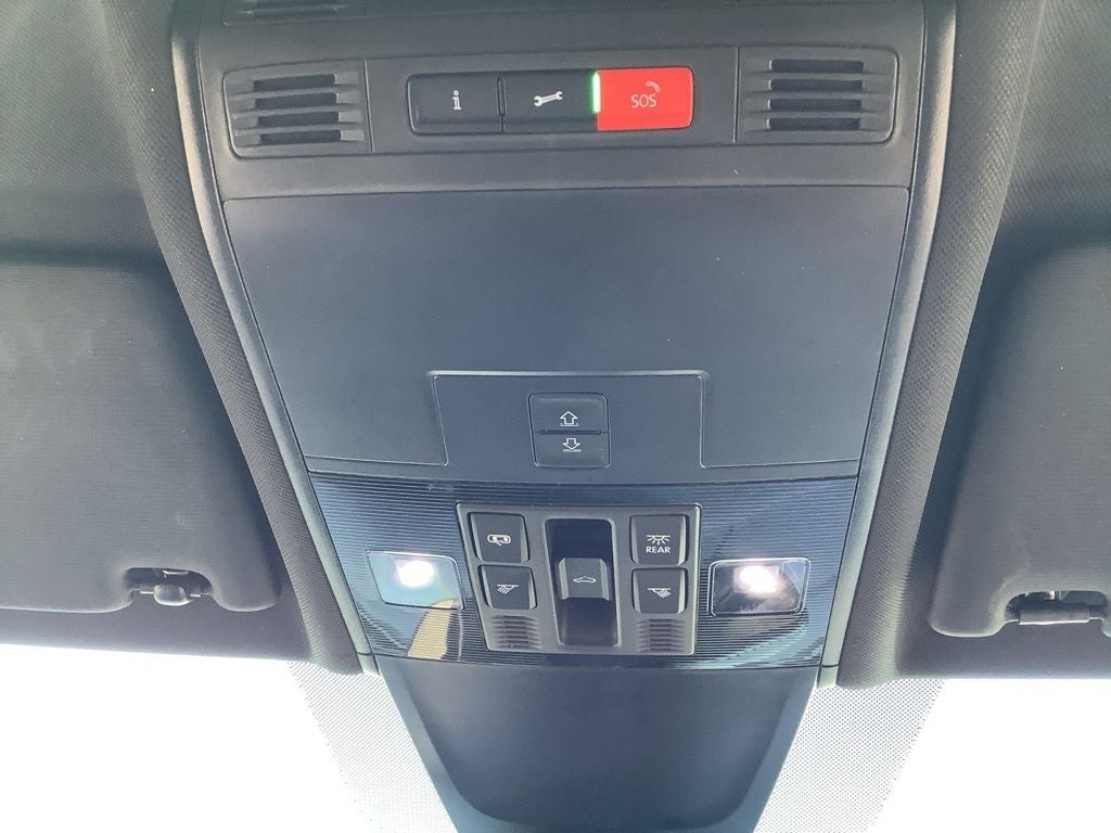 2024 Volkswagen Tiguan 2.0T SEL R-Line