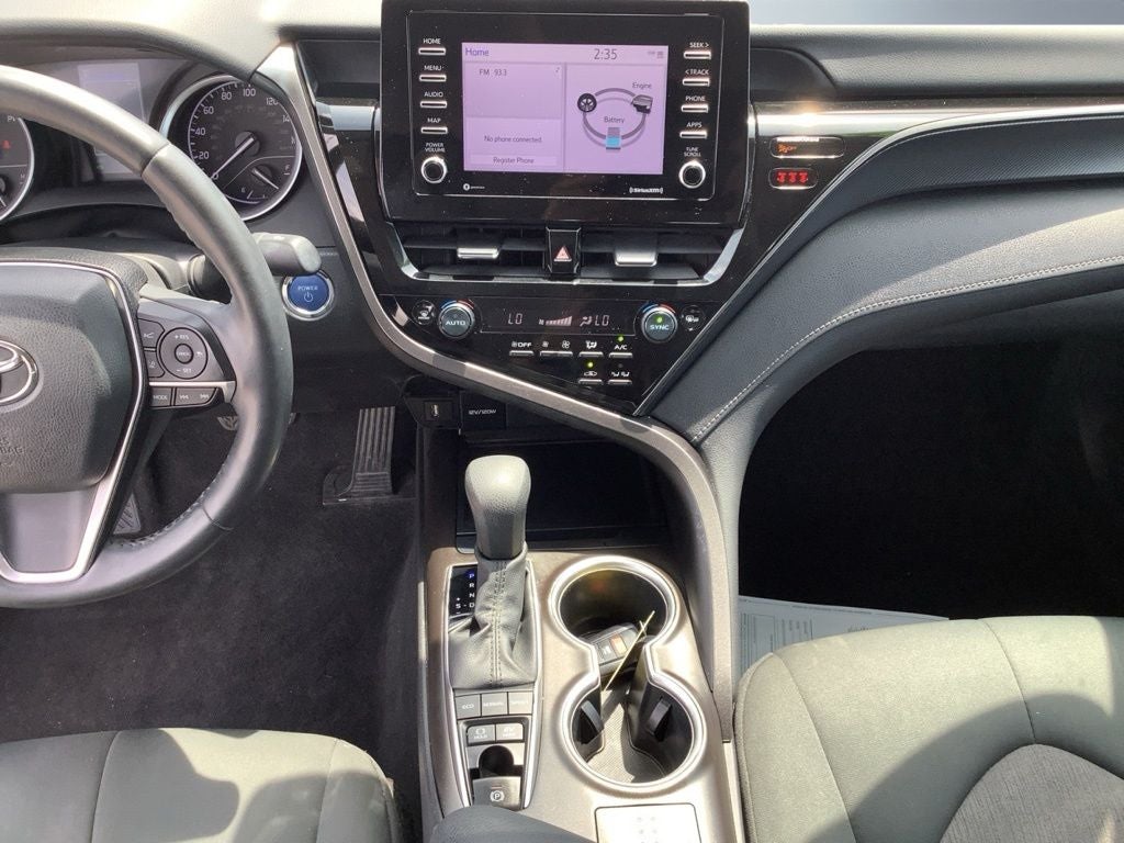 2022 Toyota Camry LE Hybrid