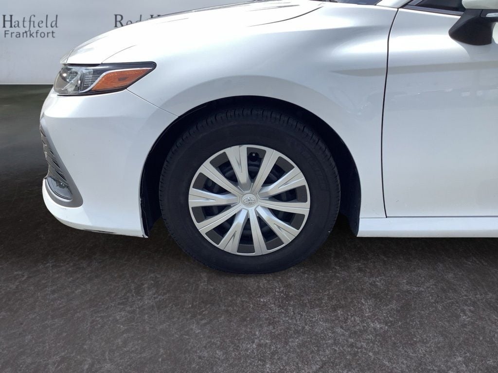 2022 Toyota Camry LE Hybrid