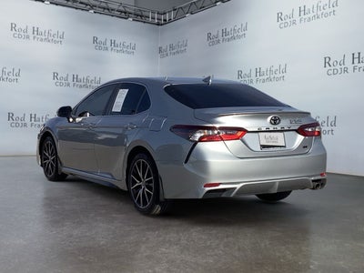 2022 Toyota Camry SE