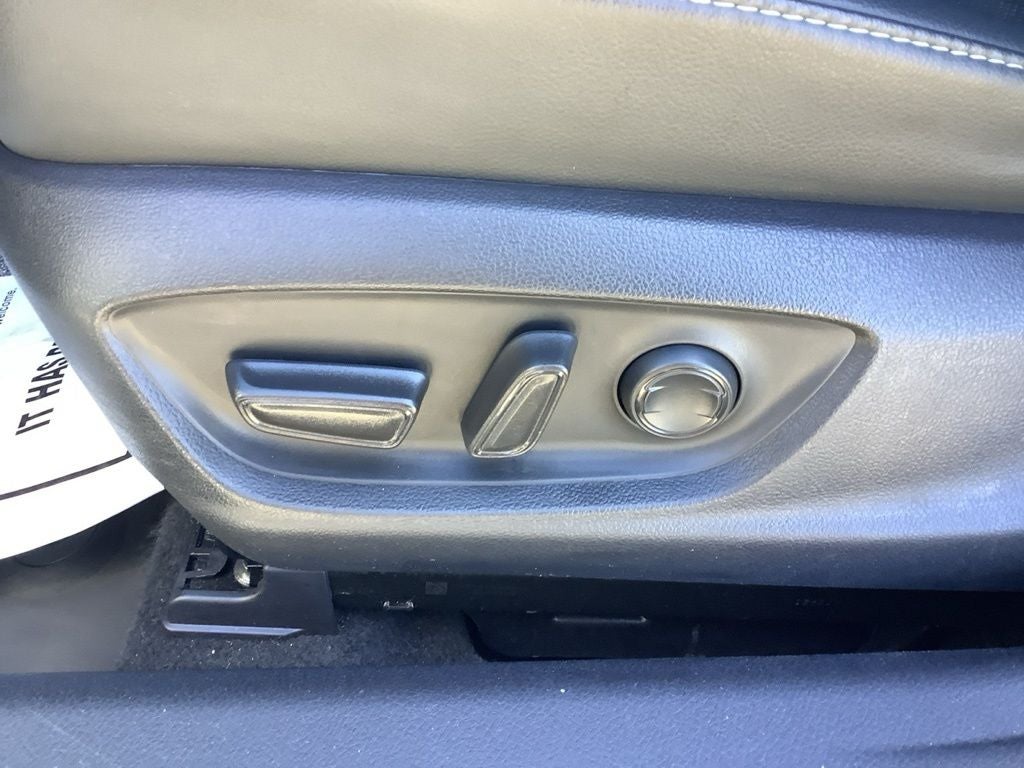 2023 Toyota Camry XSE V6