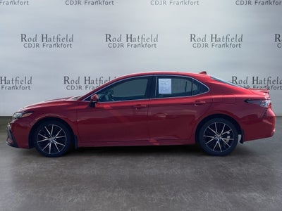 2022 Toyota Camry SE