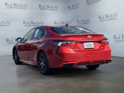 2022 Toyota Camry SE