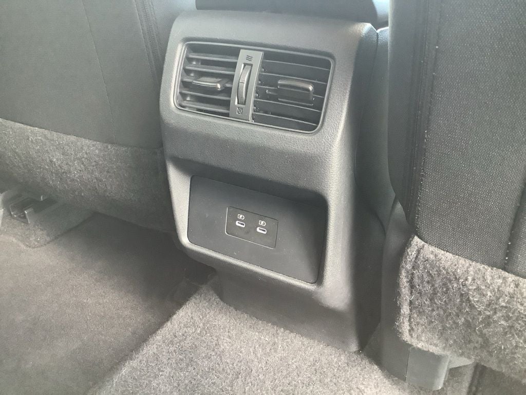 2025 Nissan Rogue SV FWD