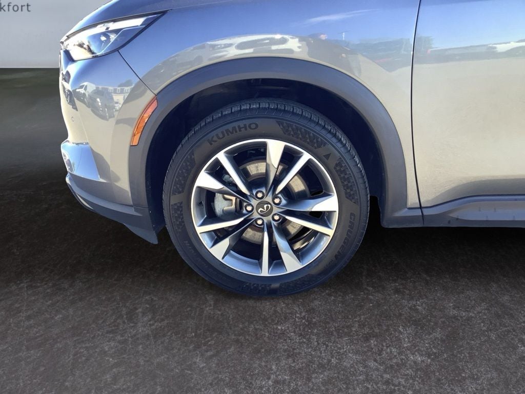 2023 INFINITI QX60 LUXE