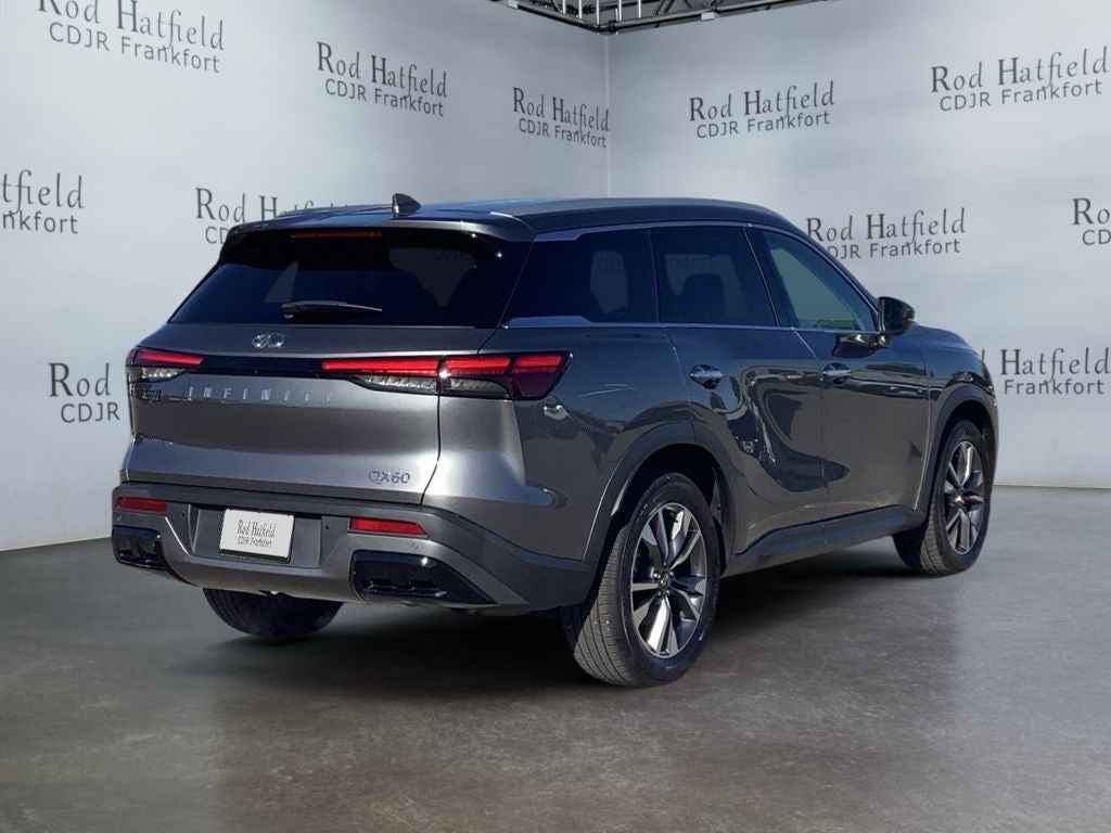 2023 INFINITI QX60 LUXE