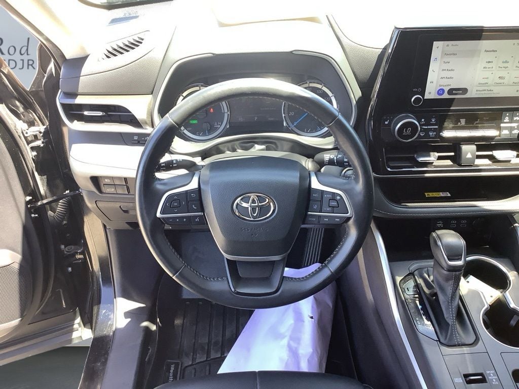 2023 Toyota Highlander Hybrid XLE