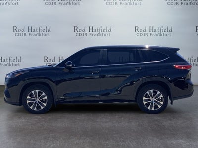 2023 Toyota Highlander Hybrid XLE