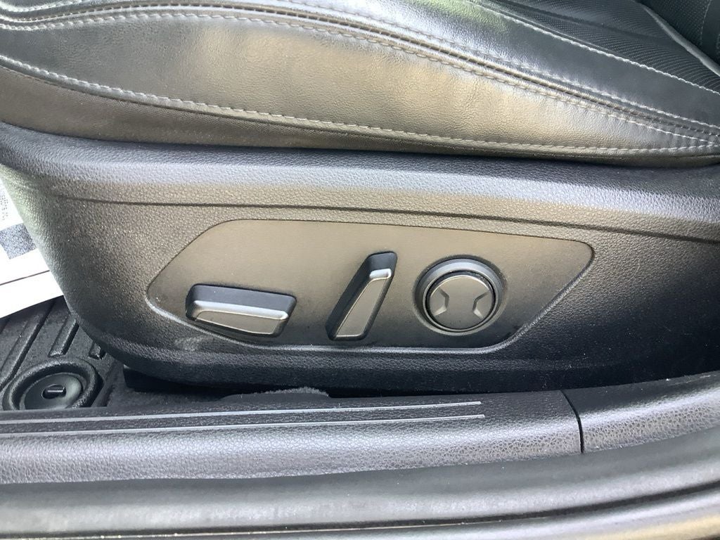 2023 Kia K5 EX