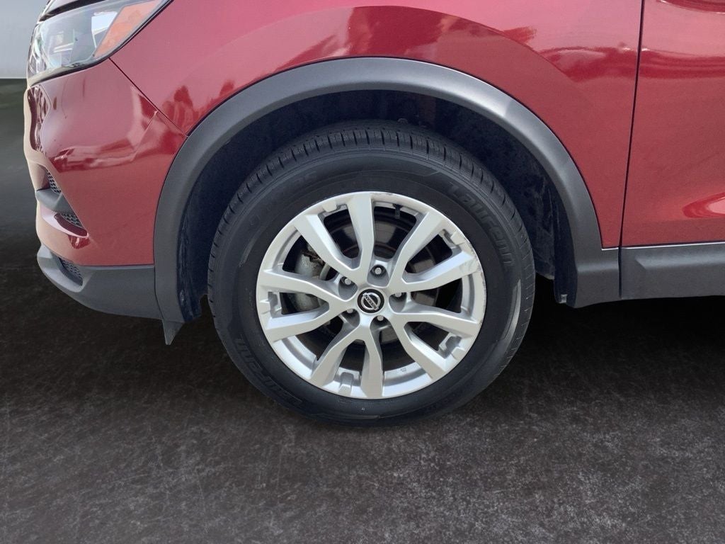 2022 Nissan Rogue Sport S FWD Xtronic CVT
