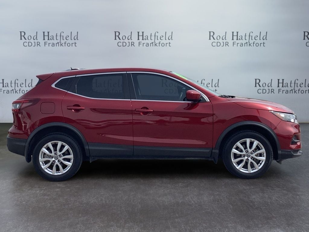 2022 Nissan Rogue Sport S FWD Xtronic CVT