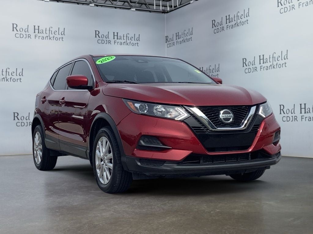 2022 Nissan Rogue Sport S FWD Xtronic CVT