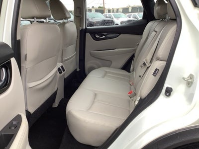 2022 Nissan Rogue Sport SL AWD Xtronic CVT