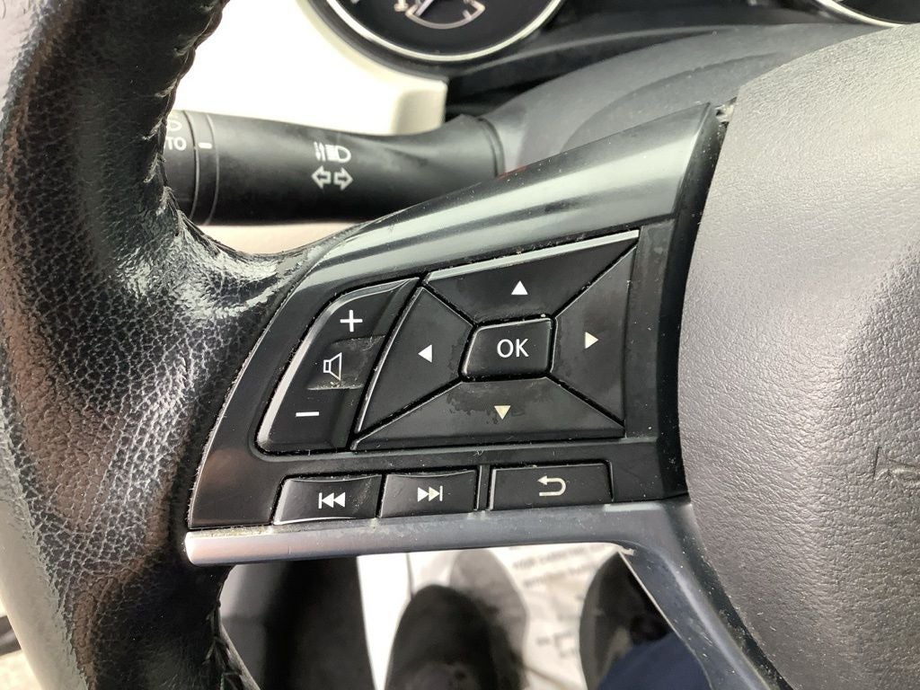 2022 Nissan Rogue Sport SL AWD Xtronic CVT