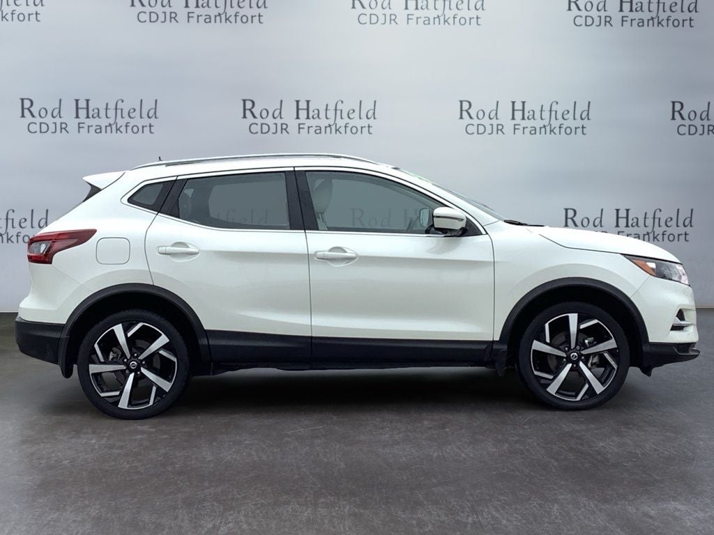 2022 Nissan Rogue Sport SL AWD Xtronic CVT