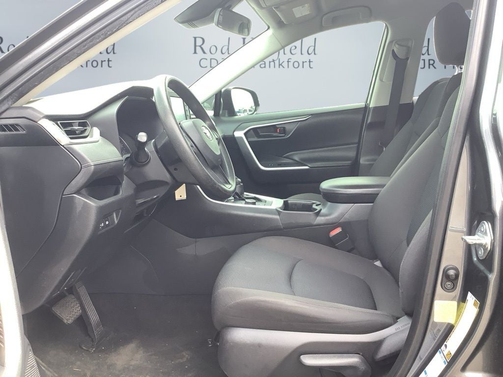 2022 Toyota RAV4 Hybrid LE