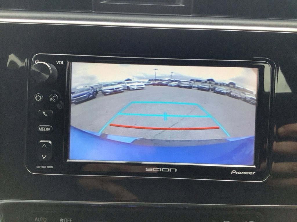 2016 Scion iM Base