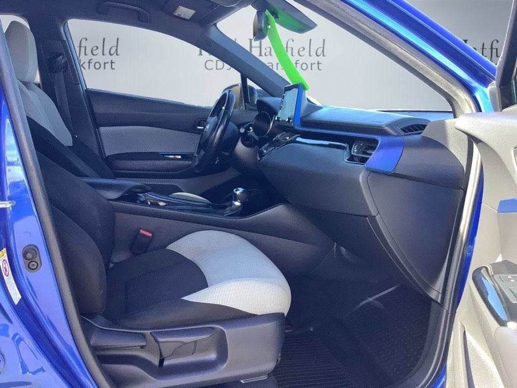 2019 Toyota C-HR LE