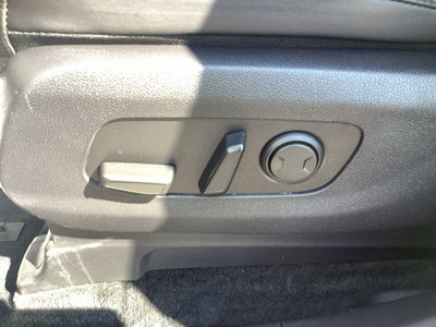 2024 Kia Carnival MPV LX Seat Package