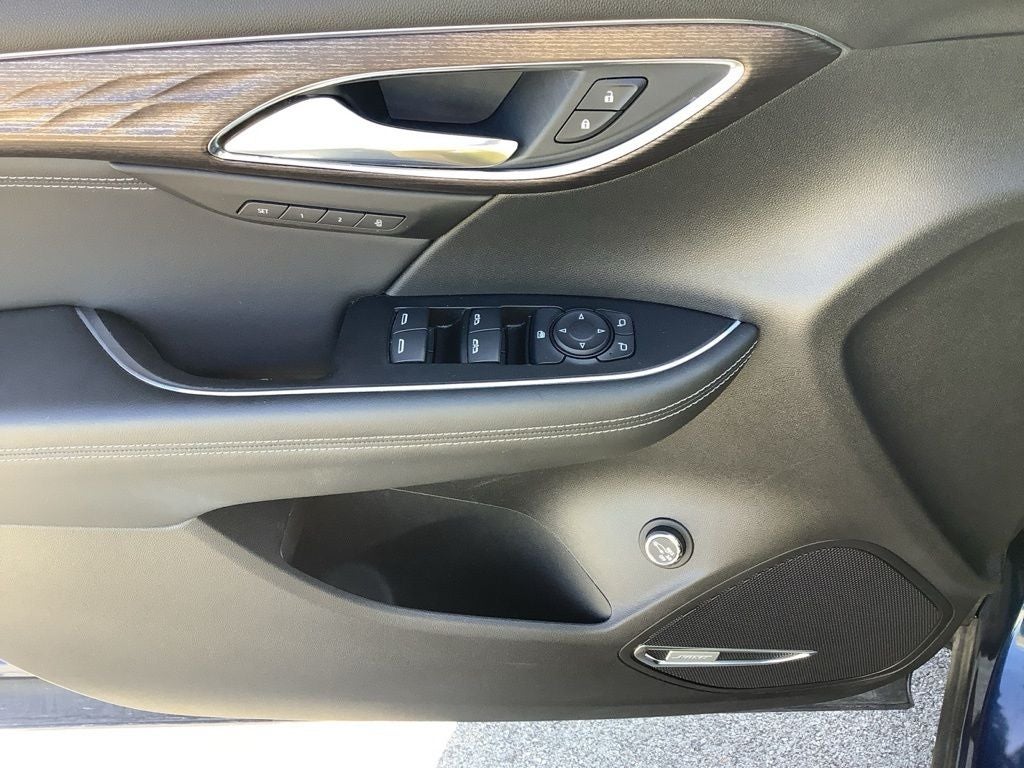 2022 Buick Envision FWD Avenir