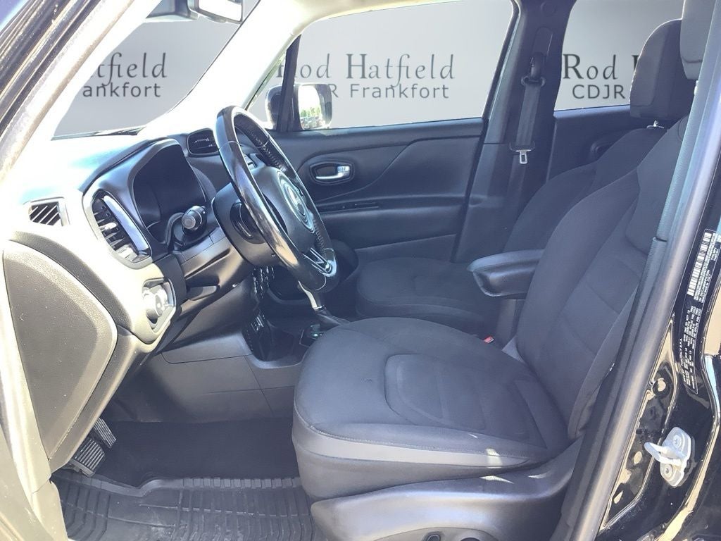 2017 Jeep Renegade Altitude FWD